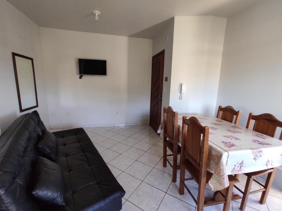 Guarda do EmbaúResidencial Medeirosアパートメント 部屋 写真