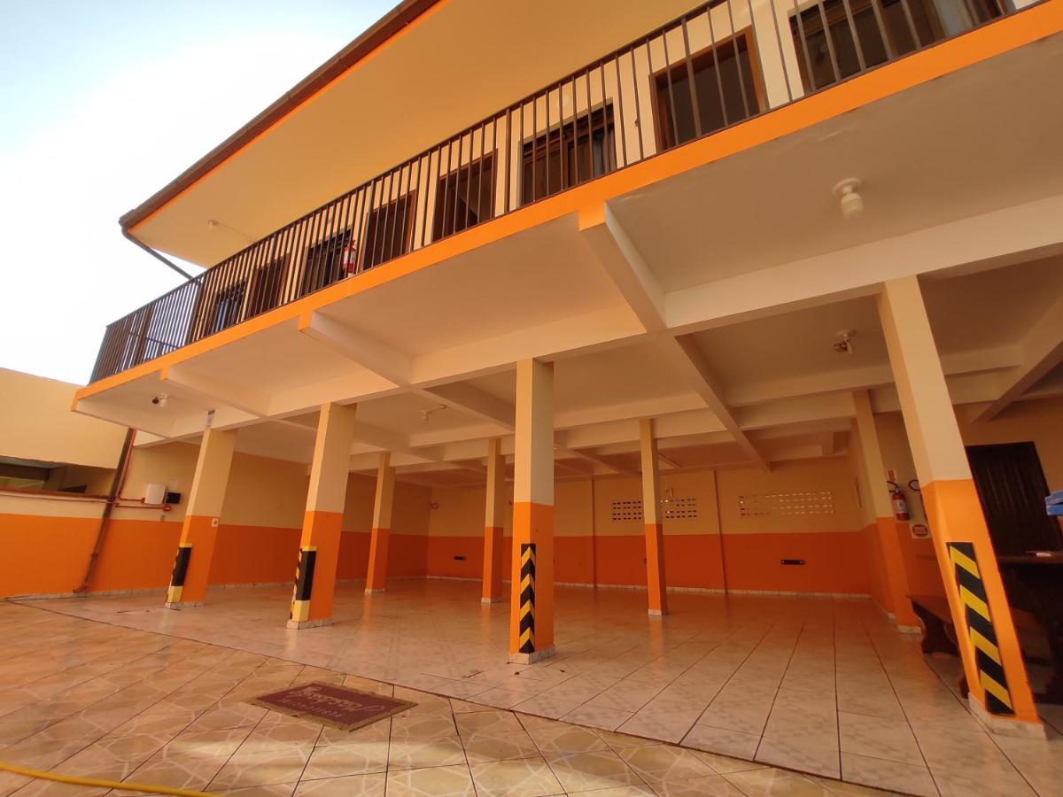 Guarda do EmbaúResidencial Medeirosアパートメント エクステリア 写真